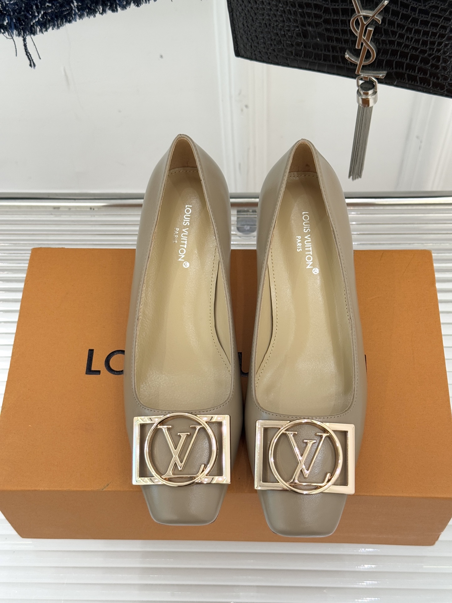 Women's high heels